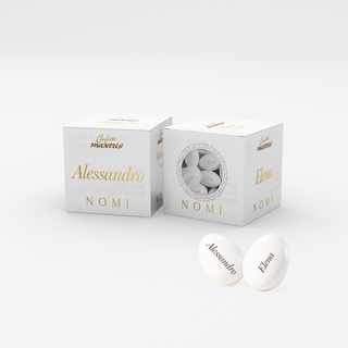 Maxtris – Ciocomandorla Confetti Personalizzati con Nome al Cioccolato Bianco e Fondente – 200 g