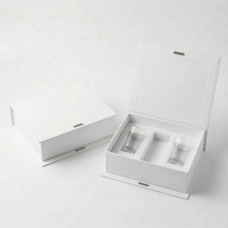 SudTime - Scatola Maxi Quadrata Bianca con Set Bicchierini in Vetro e inserto per Liquore - 4.5X6.5 (MINIMO 10PZ)