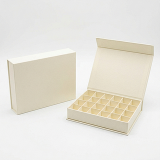 SudTime - Scatola Degustativa Rettangolare Panna Chiusura Magnetica con Divisori - 17x13x3.5 (MINIMO 10PZ)